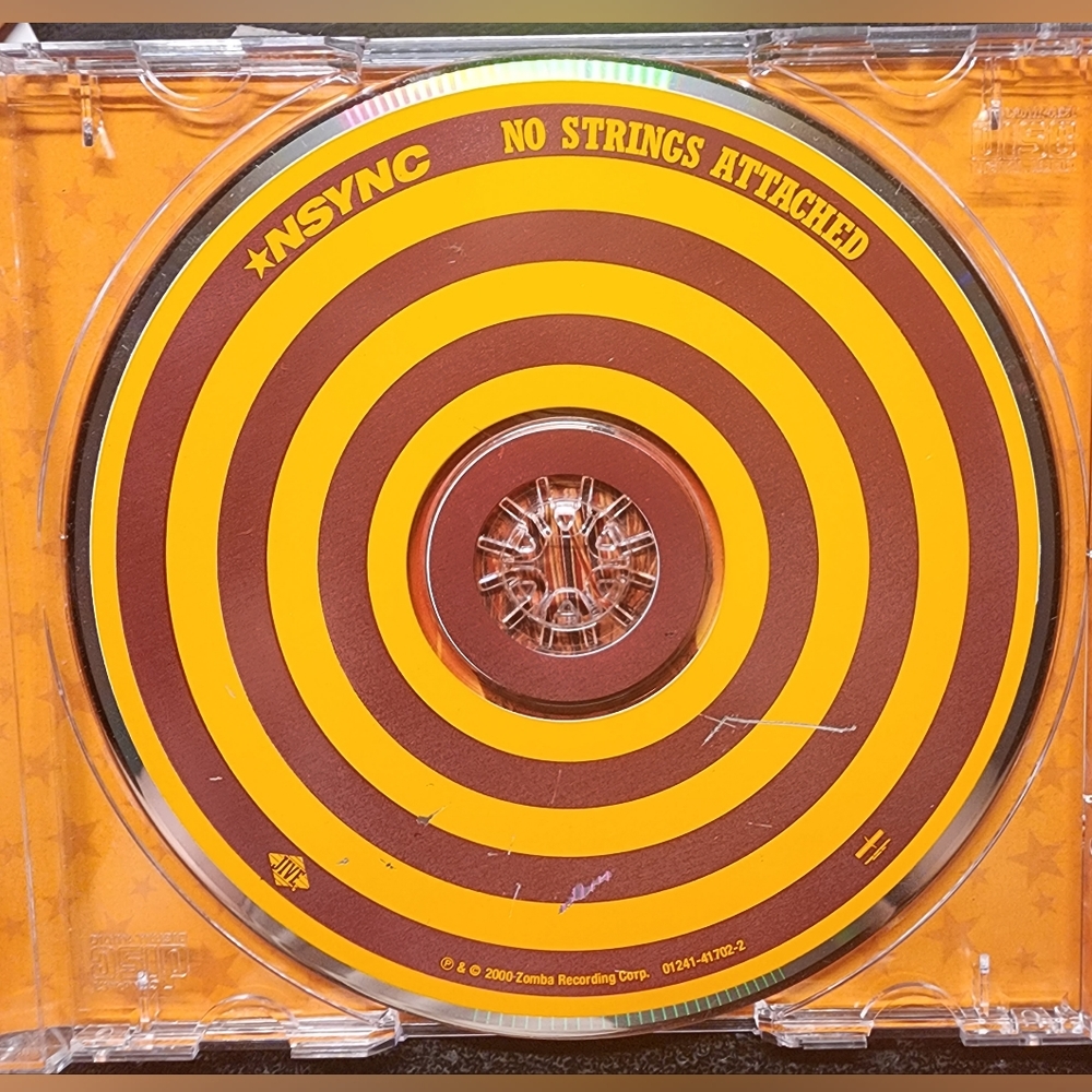 Cd - Picture 2 of 4